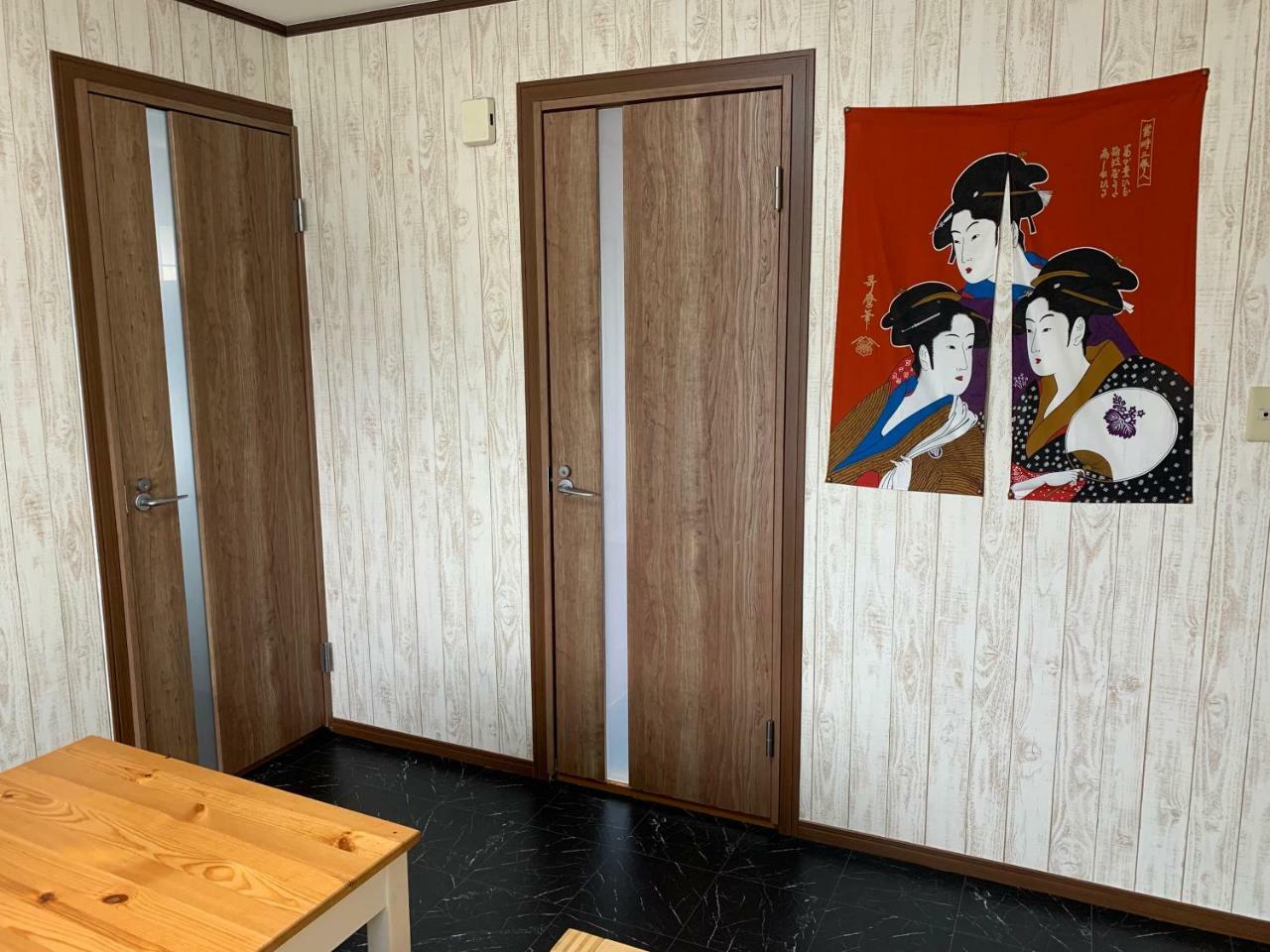 Отель Maru House Осака Экстерьер фото